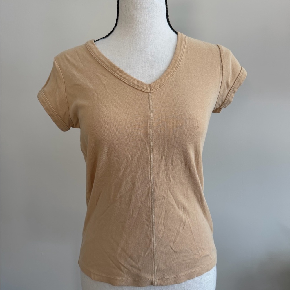 GAP 2001 T-shirt